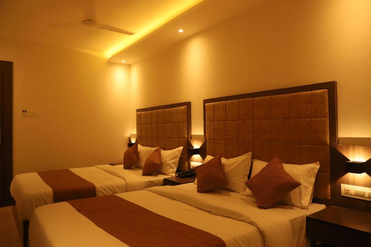 Sai Pritam 3* Bombay